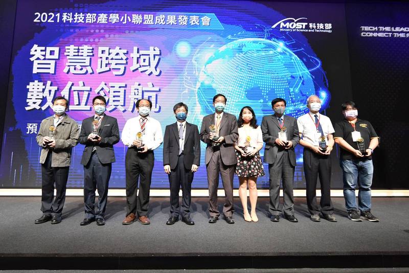 2021黃思皓-科技部績優產學聯盟獎